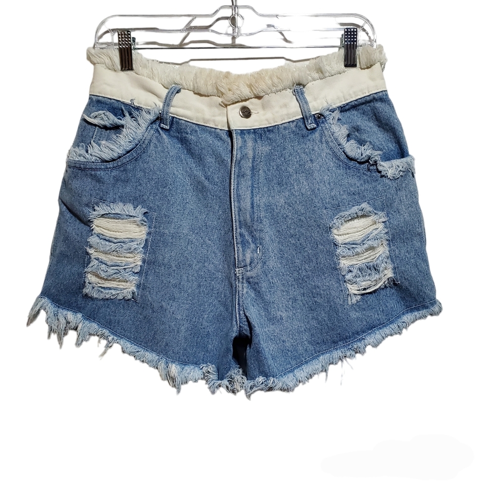 Traffic Distressed Lightwashed Denim Shorts
